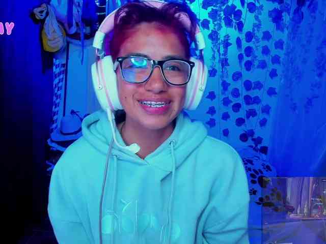 roxanbunny webcam