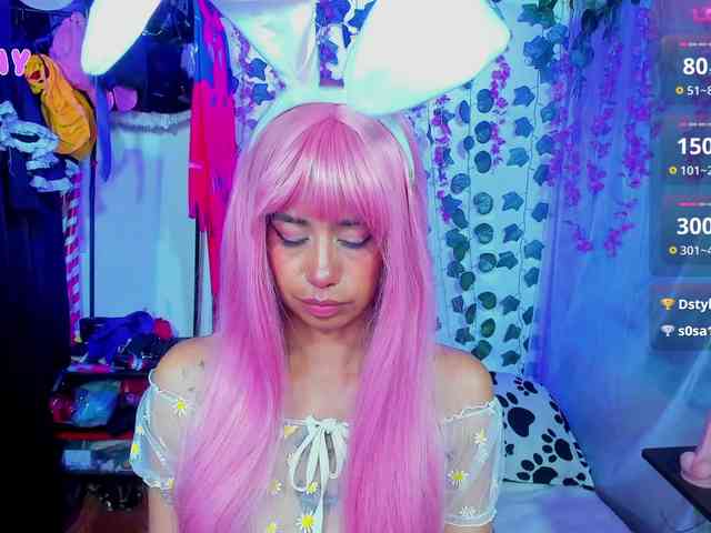 roxanbunny webcam