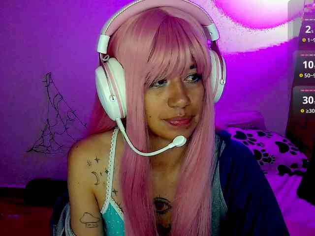 roxanbunny webcam