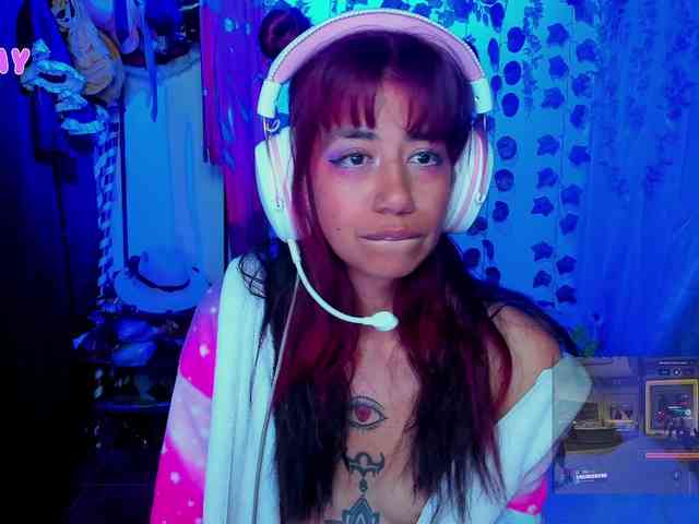 roxanbunny webcam