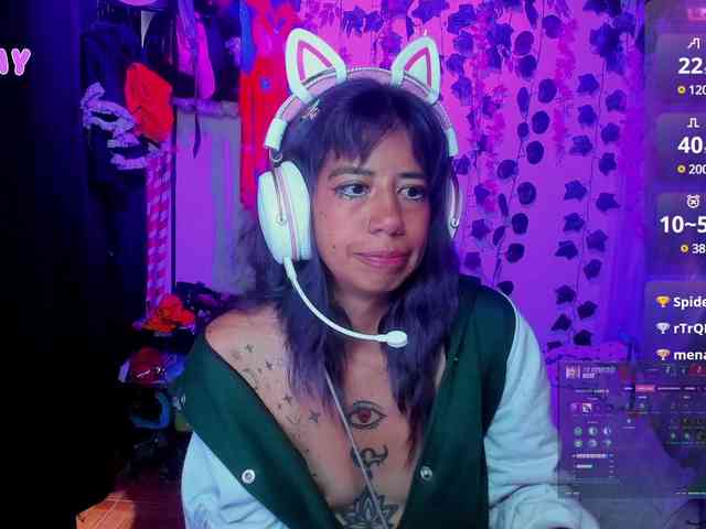 roxanbunny webcam