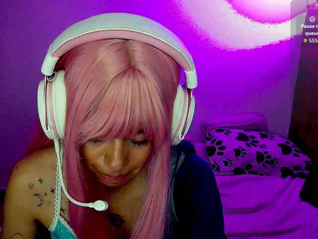 roxanbunny webcam