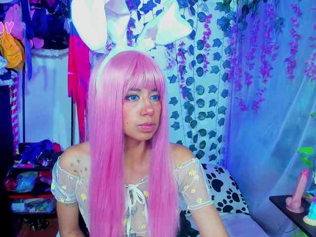 roxanbunny webcam