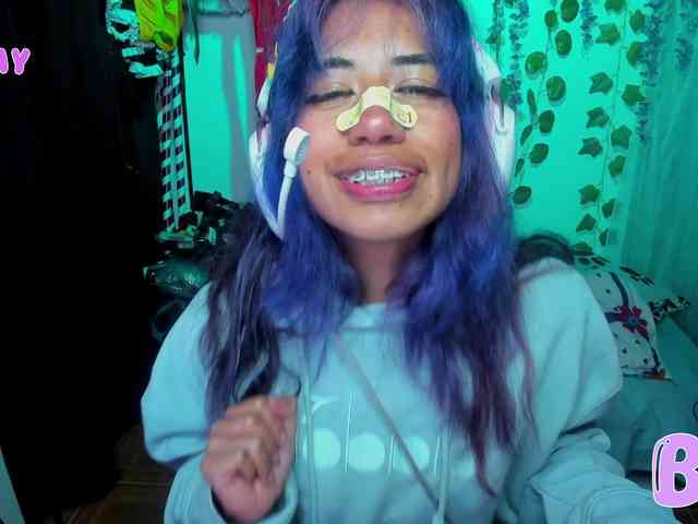 roxanbunny webcam