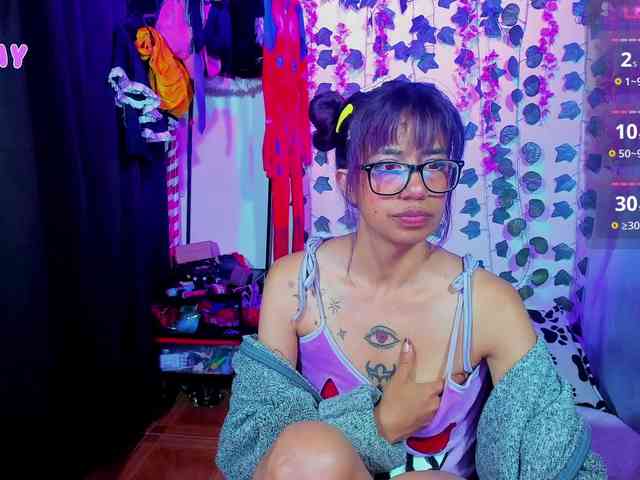 roxanbunny webcam