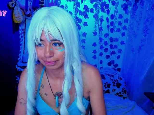 roxanbunny webcam