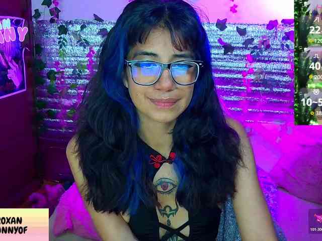 roxanbunny Live Webcam on BongaCams