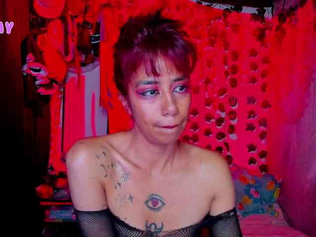 roxanbunny webcam