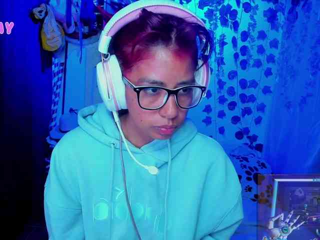 roxanbunny webcam