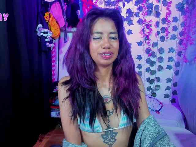 roxanbunny webcam