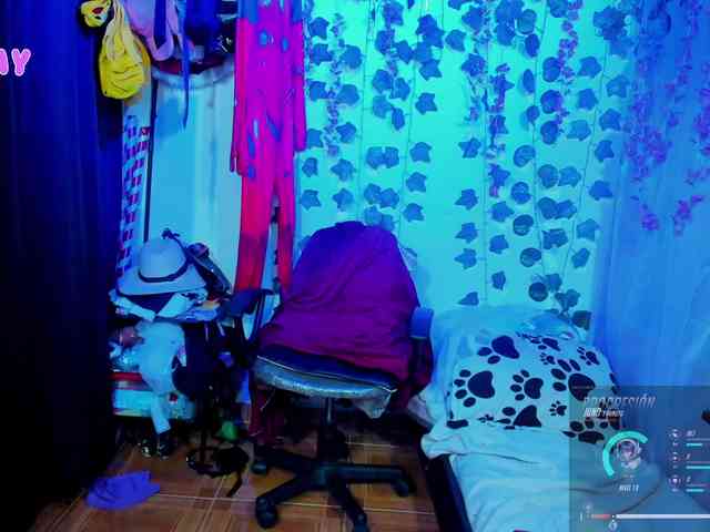 roxanbunny webcam