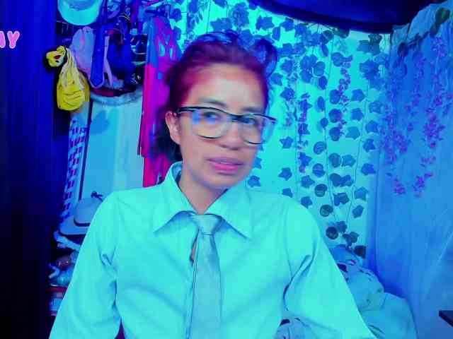 roxanbunny webcam
