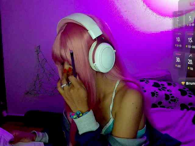 roxanbunny webcam