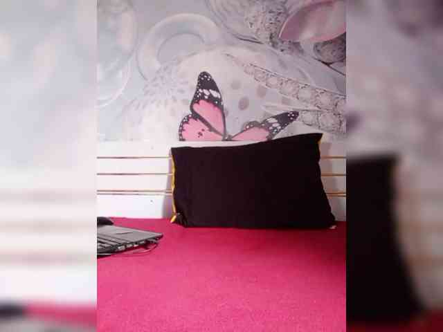 Esenia79 webcam