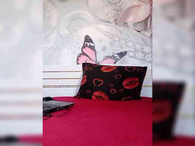 Esenia79 webcam