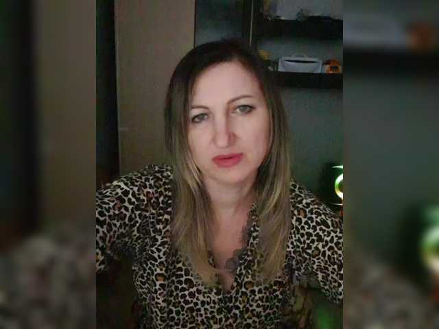 Nushka1939's BongaCams show and profile