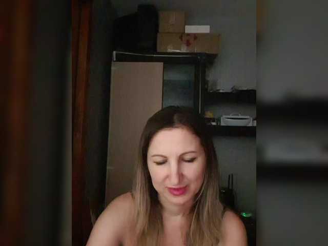 Nushka1939's BongaCams show and profile