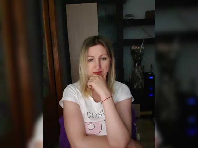 webgirl Nushka1939