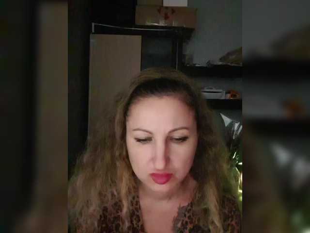 Nushka1939's BongaCams show and profile