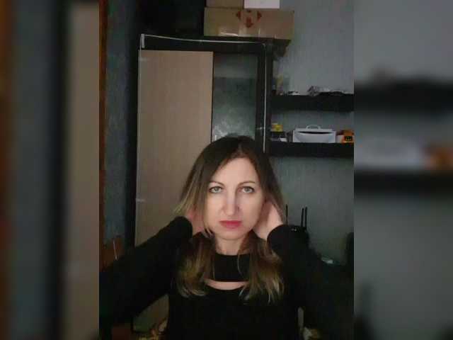 Nushka1939's BongaCams show and profile