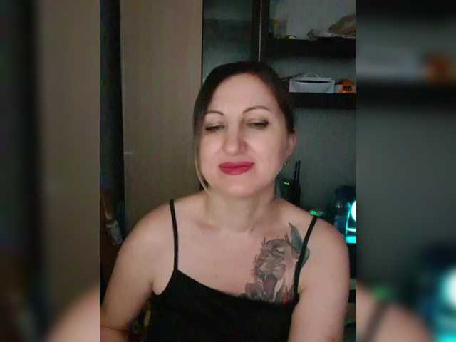 Nushka1939's BongaCams show and profile