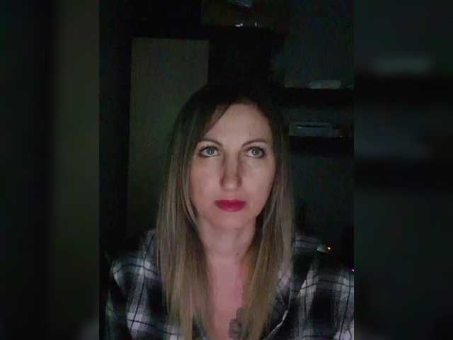 Nushka1939 from BongaCams is Freechat