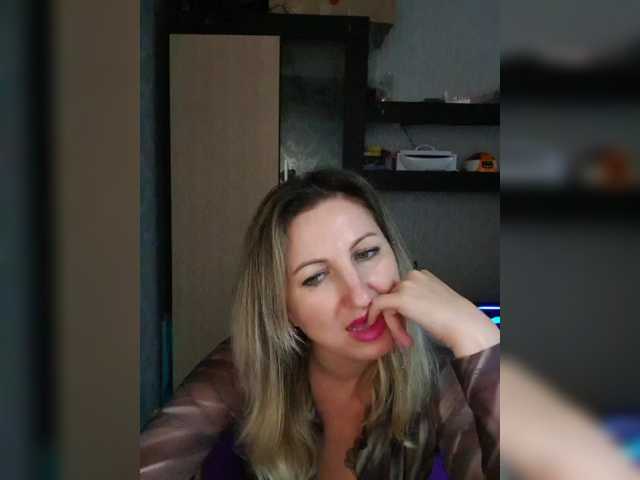 Nushka1939 from BongaCams is Freechat