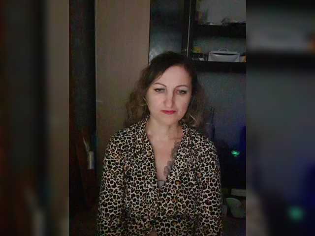Nushka1939's BongaCams show and profile