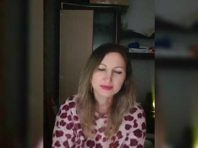 Nushka1939's BongaCams show and profile