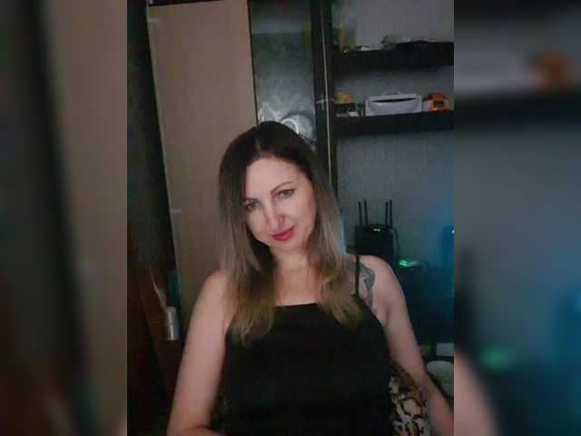 Nushka1939's BongaCams show and profile