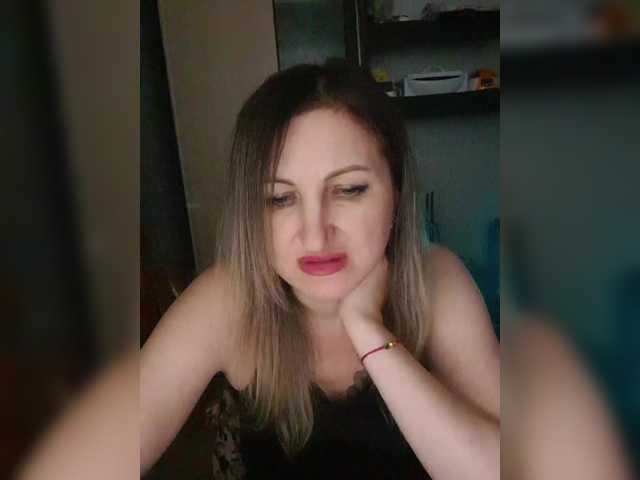 Nushka1939's BongaCams show and profile