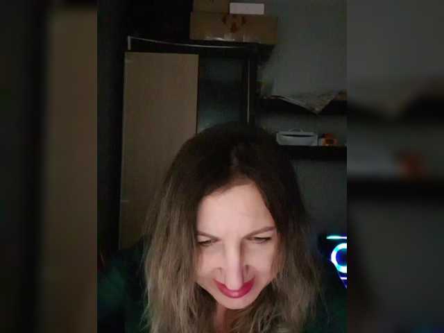 Nushka1939's BongaCams show and profile