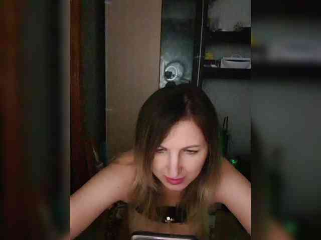 Nushka1939 Live Webcam on BongaCams