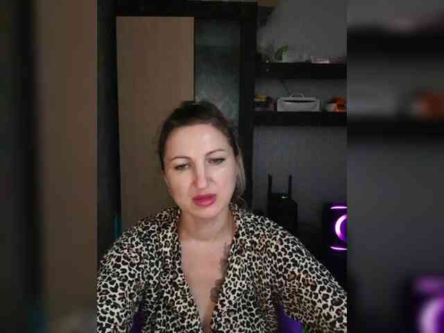 Nushka1984 webcam