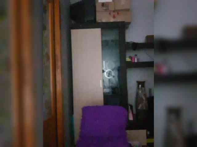 Nushka1984 webcam