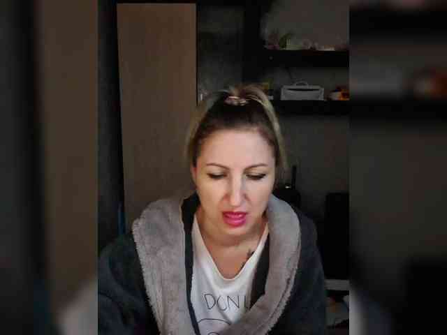 Nushka1939 Live Webcam on BongaCams
