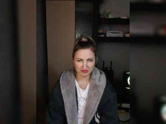 Nushka1984 webcam