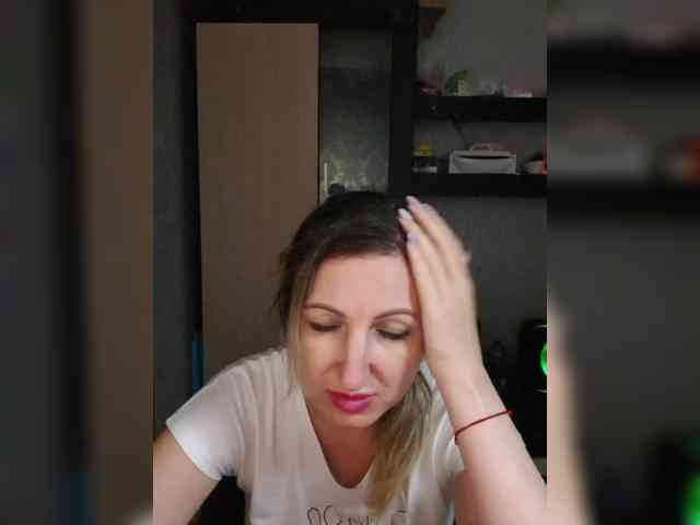 Nushka1939 bongacams