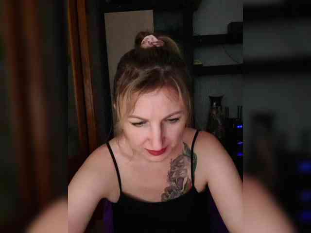 nude amateur online Nushka1939