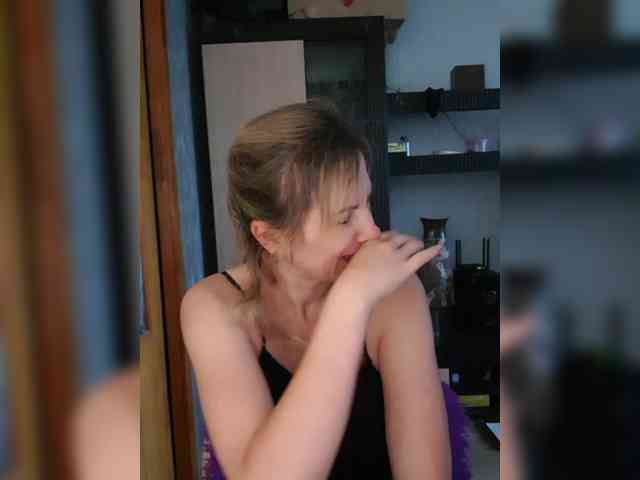 live cam room Nushka1939