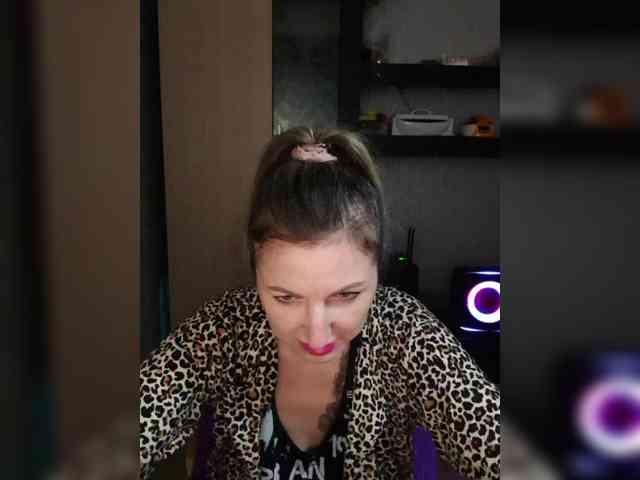 Nushka1939 Live Webcam on BongaCams