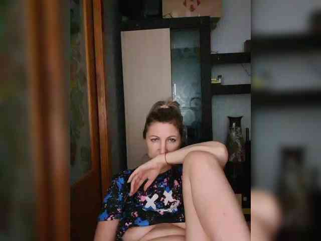 Nushka1984 webcam