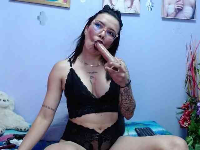 Yaumiiko webcam