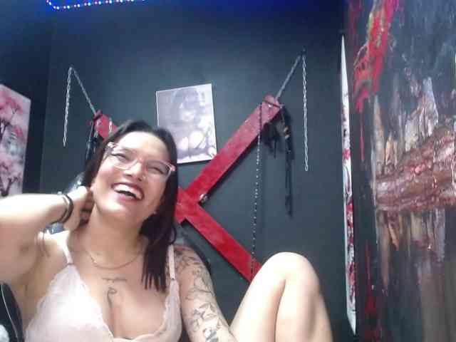 Yaumiiko webcam