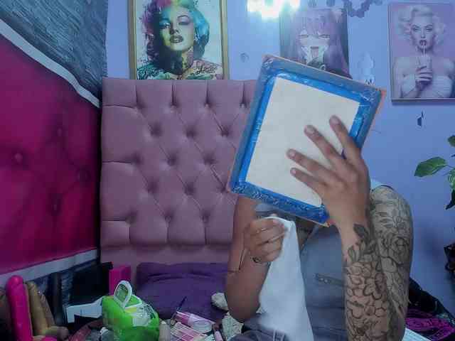 Yaumiiko webcam