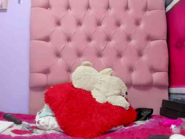 Yaumiiko webcam