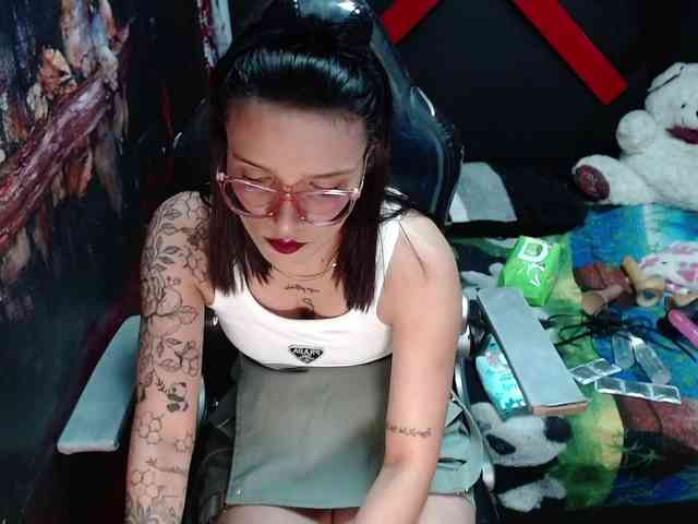 Yaumiiko webcam