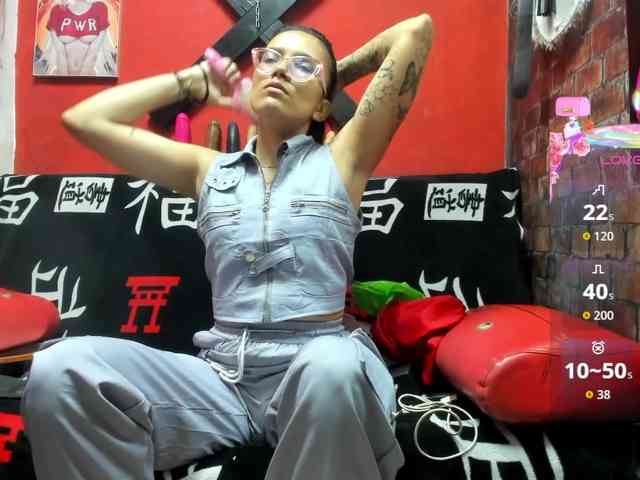 Yaumiiko webcam