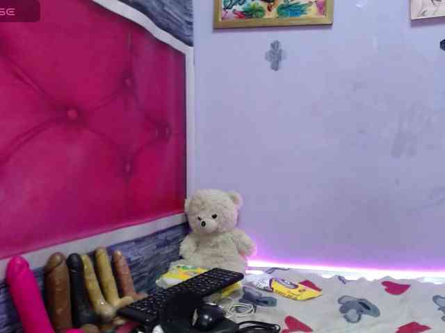 Yaumiiko webcam