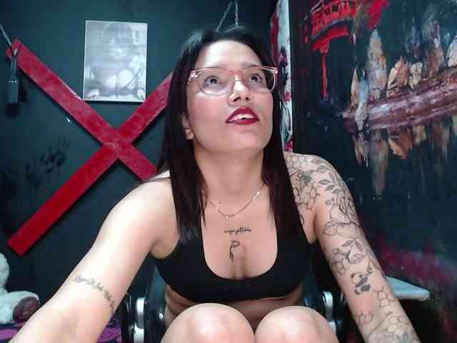 Yaumiiko webcam